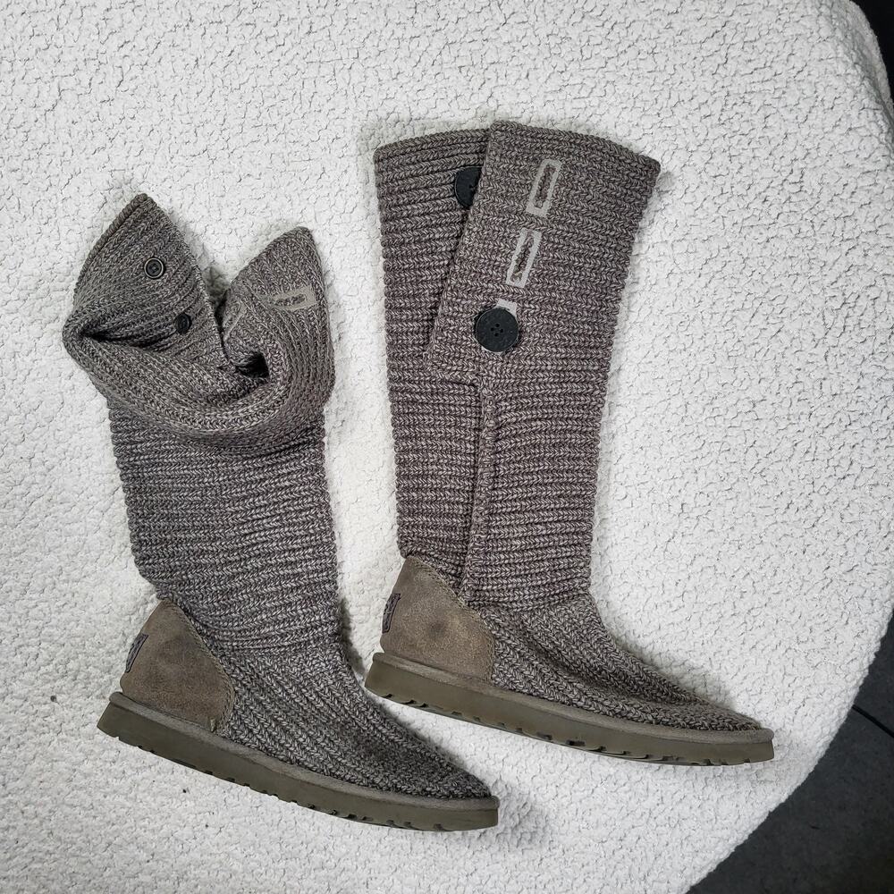 UGG Classic Cardy knit boots grey wool and acrylic blend womens size 8